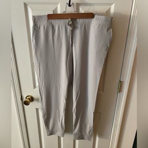 NWT XL Slightly Curvy Eddie Bauer Joggers